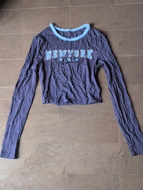 NY Collection Navy Long-Sleeve Crop Top with Light Blue Trim